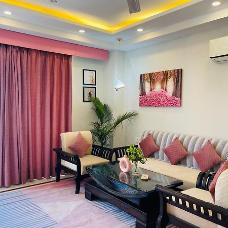 Bedchambers Medicity Serviced Apartments In Gurgaon Extérieur photo