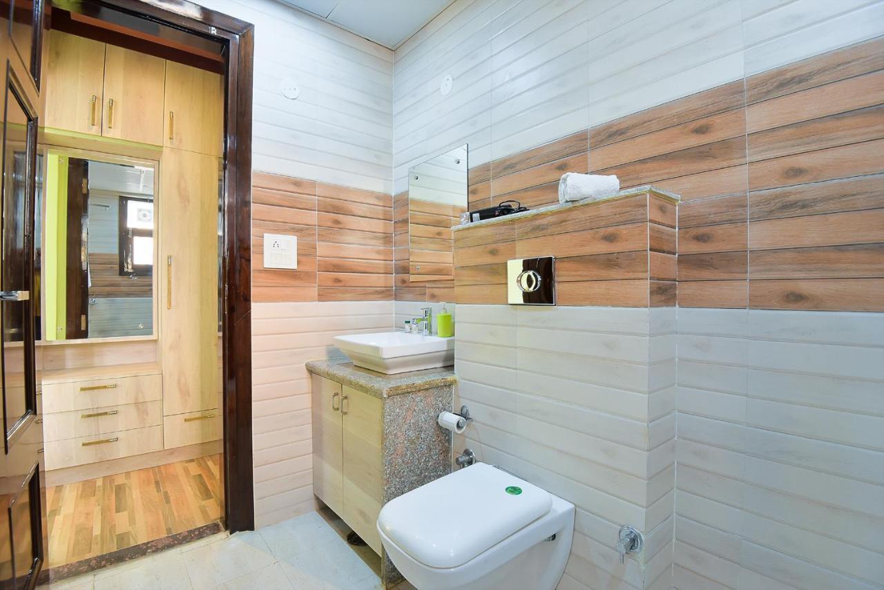 Bedchambers Medicity Serviced Apartments In Gurgaon Extérieur photo