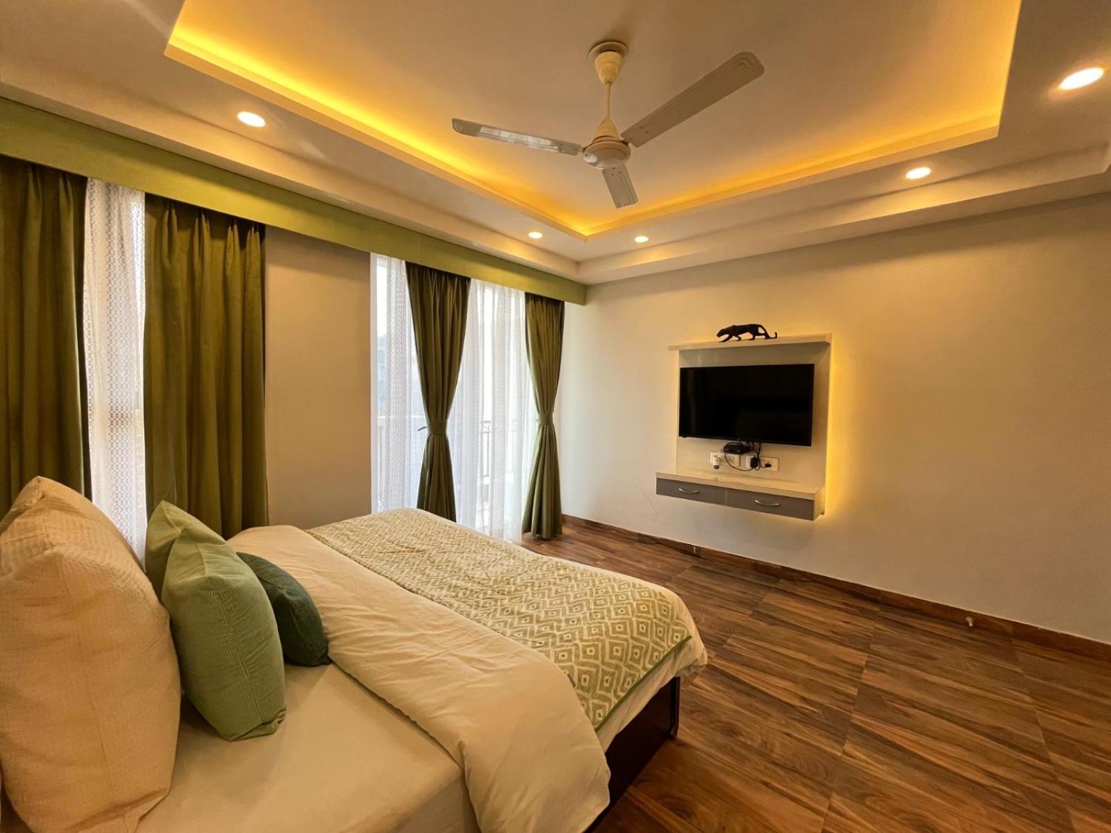 Bedchambers Medicity Serviced Apartments In Gurgaon Extérieur photo